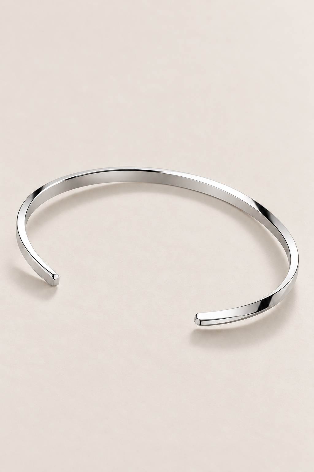 Das Capri Slim Flat Silberarmband
