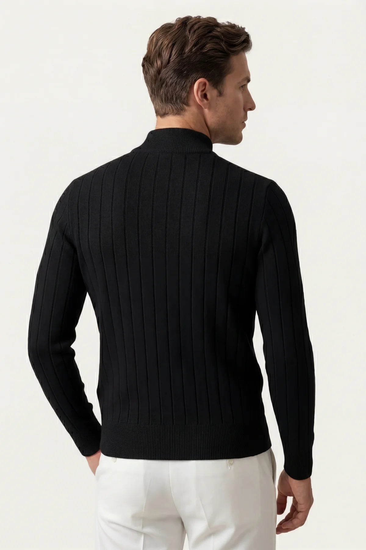 The Bolzano Wool Black Turtleneck