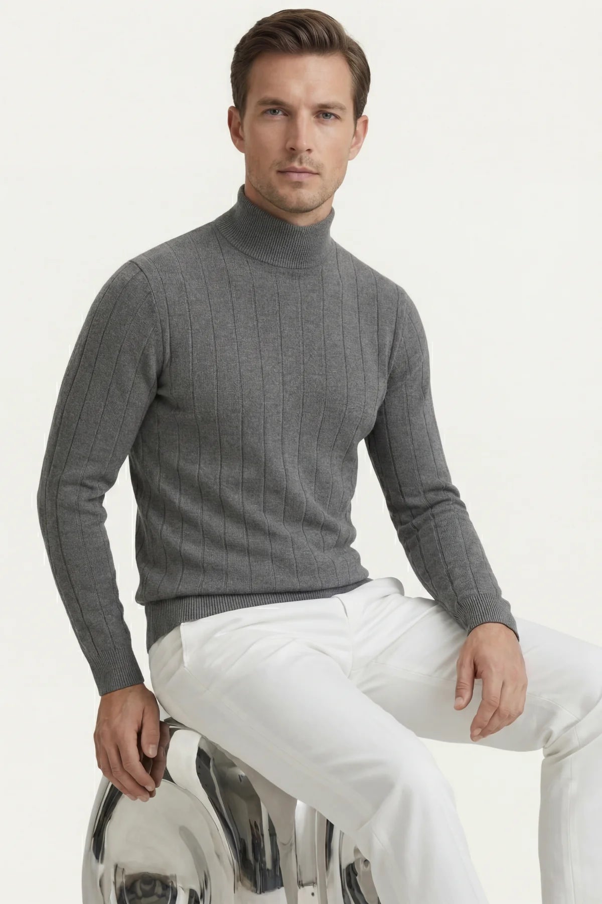 The Bolzano Wool Grey Turtleneck