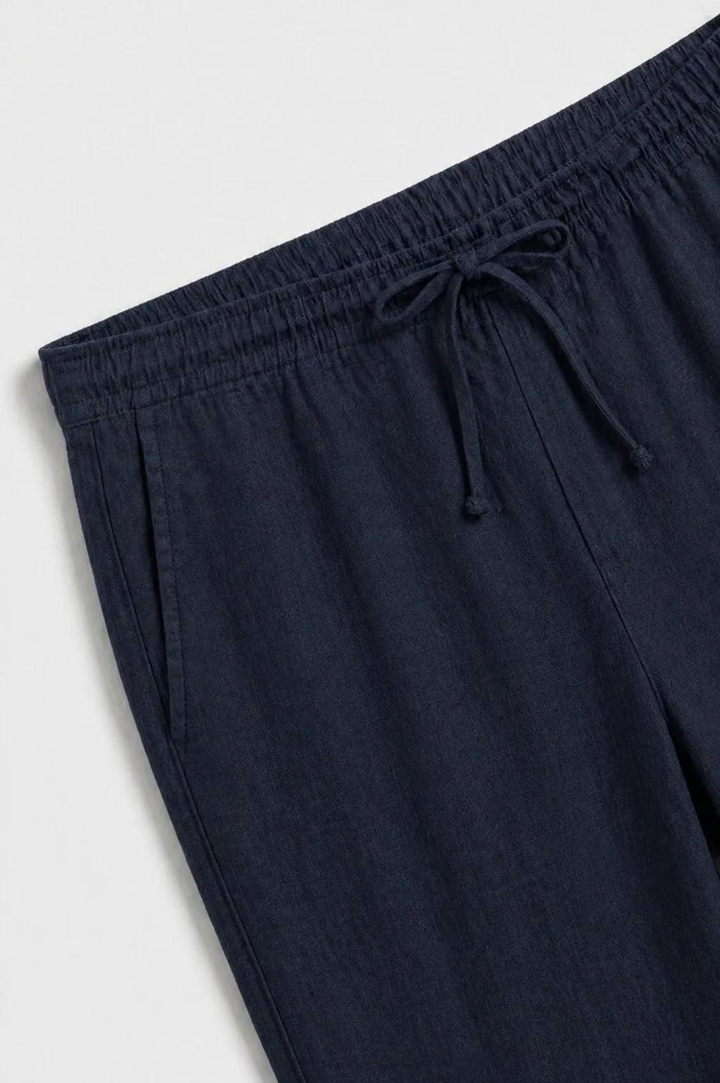 The Ostuni Linen Navy Trousers