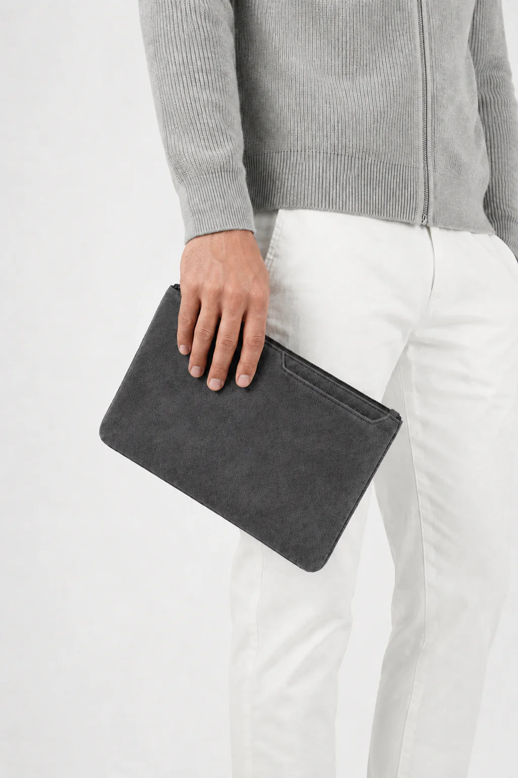 The Forte Alcantara Dark Grey Pochette