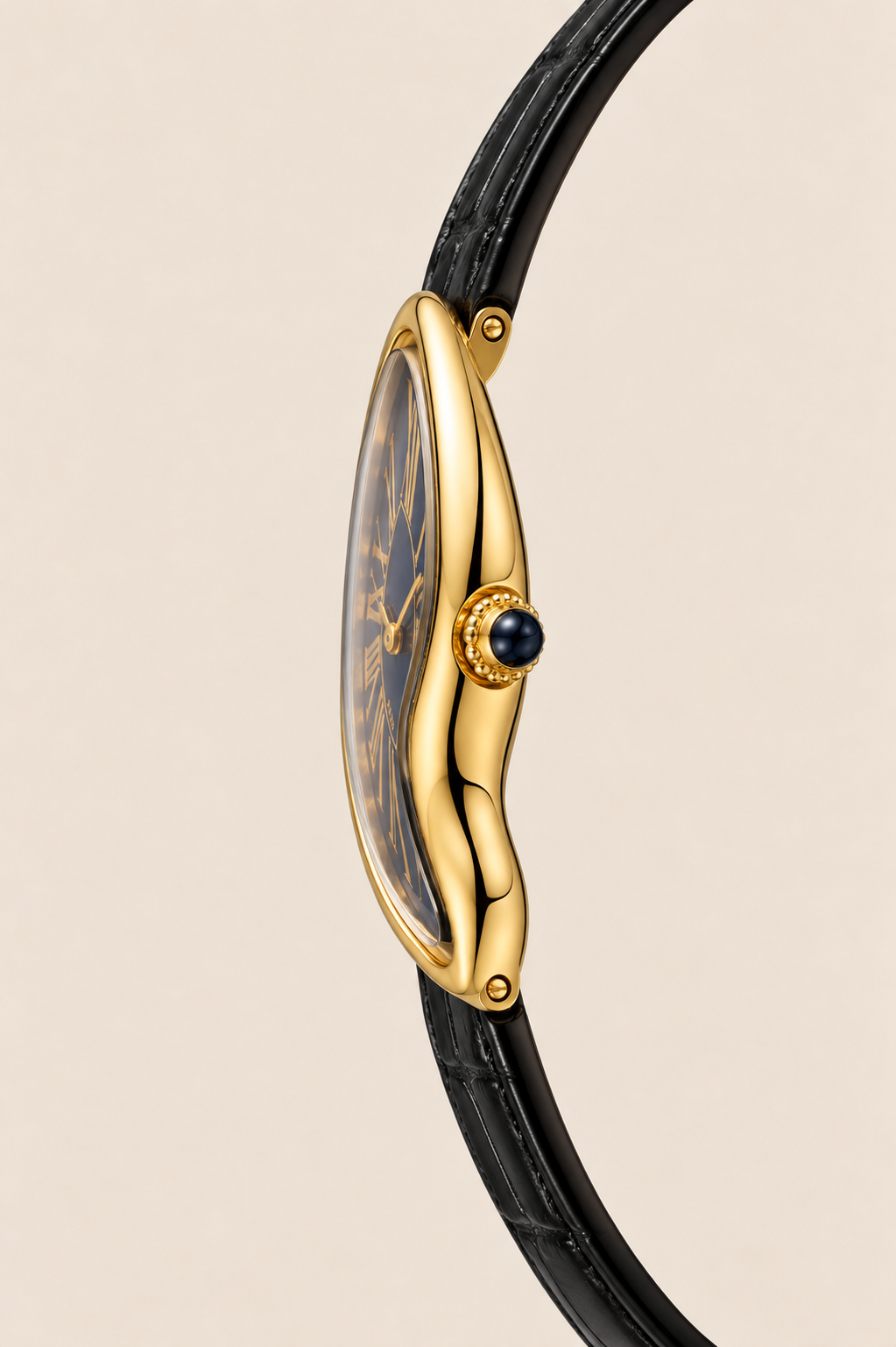 Die Mirage-Uhr in Schwarz/Blau/Gold