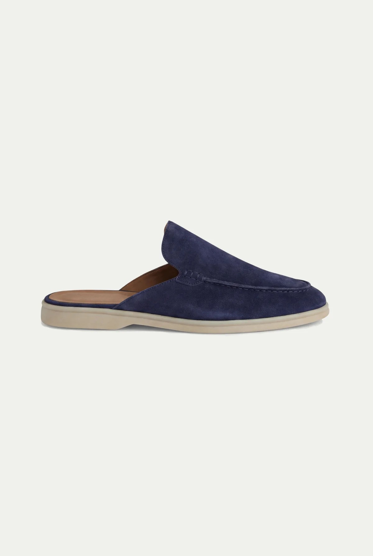 The Portofino Navy Yacht Mule