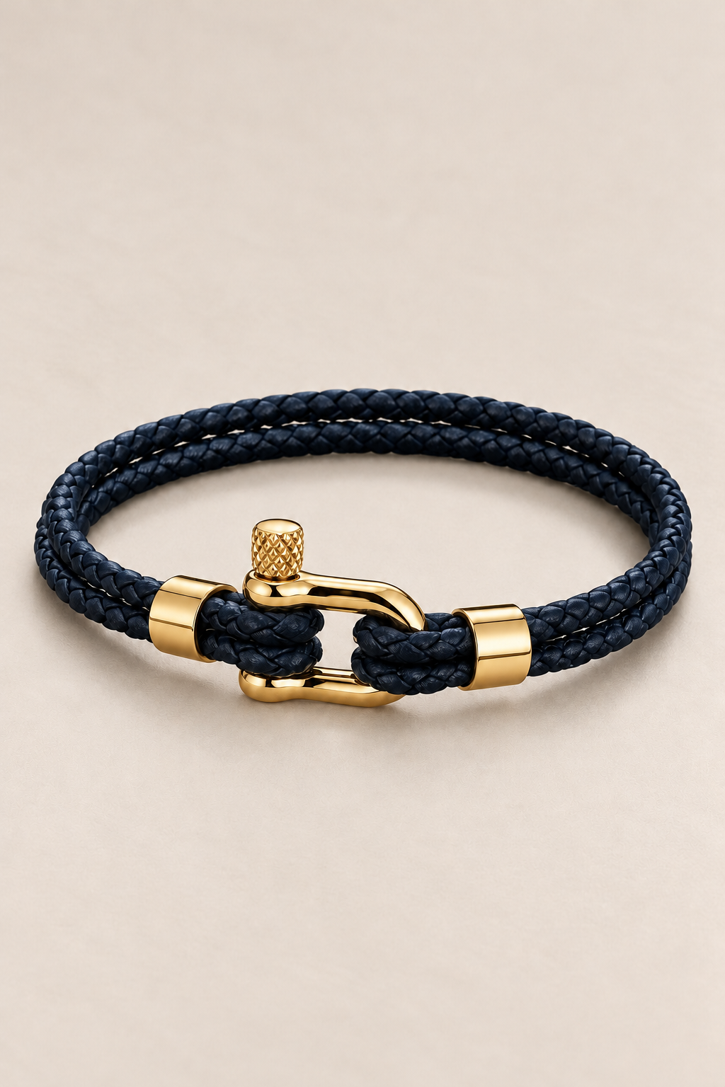 Das Anchor-Armband in Navy und Gold